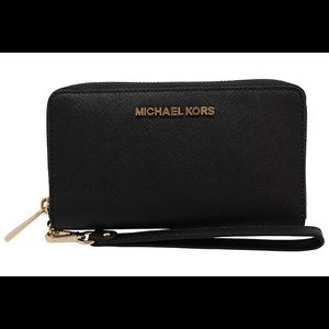 MICHAEL KORS Jet Set Large Smartphone Wristlet
